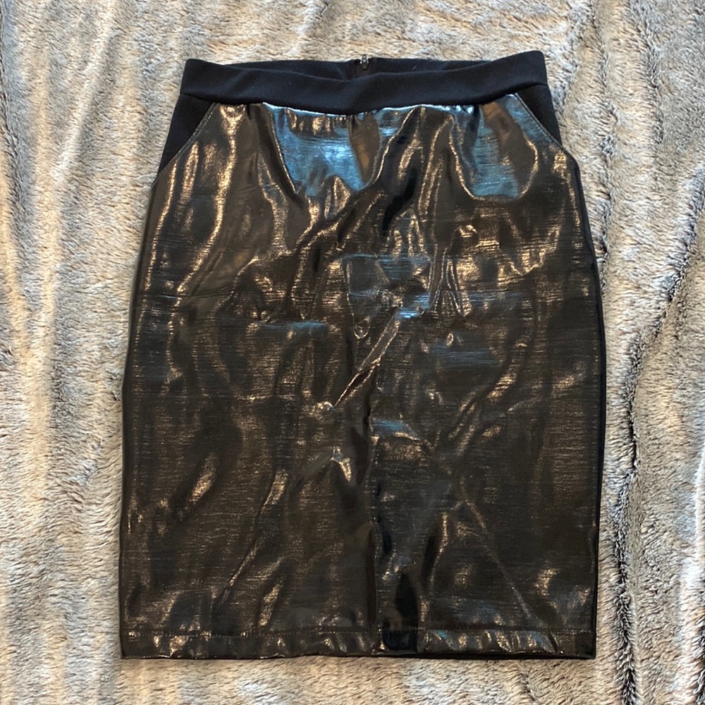 H&M high waist patent pencil skirt